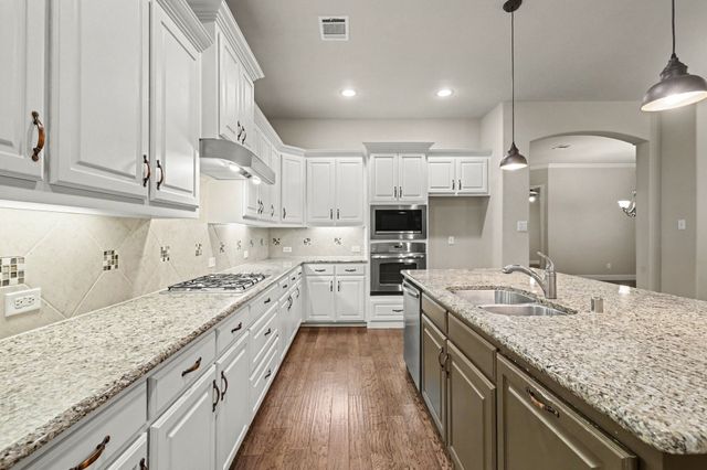 15943 River Glen Drive, Frisco, TX 75035