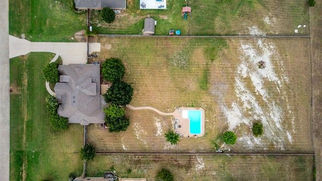 4650 Sunrise Lane, Midlothian, TX 76065