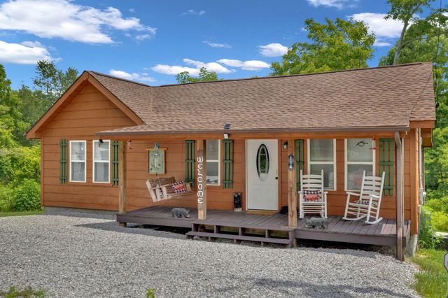 114 Ashley Rd, Jamestown, TN 38556