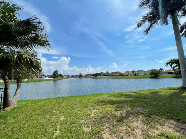 1822 RAVEN GLEN DRIVE, Ruskin, FL 33570