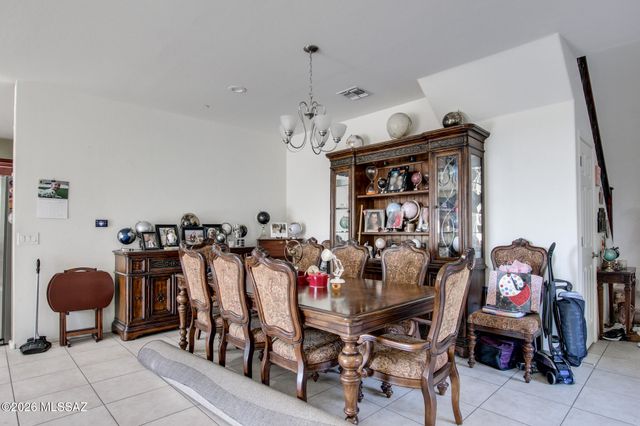 3427 W Tail Feather Drive, Marana, AZ 85658