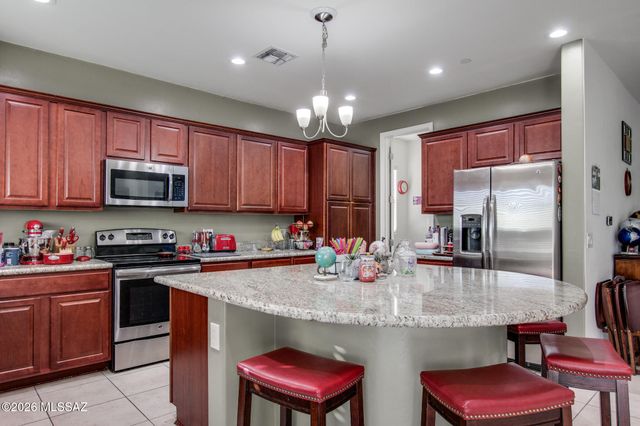 3427 W Tail Feather Drive, Marana, AZ 85658