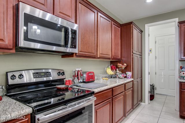 3427 W Tail Feather Drive, Marana, AZ 85658