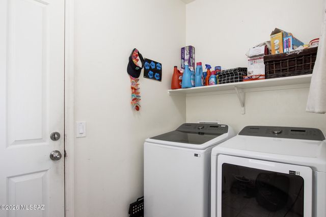 3427 W Tail Feather Drive, Marana, AZ 85658