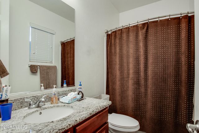 3427 W Tail Feather Drive, Marana, AZ 85658