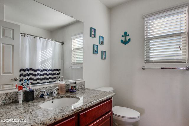 3427 W Tail Feather Drive, Marana, AZ 85658