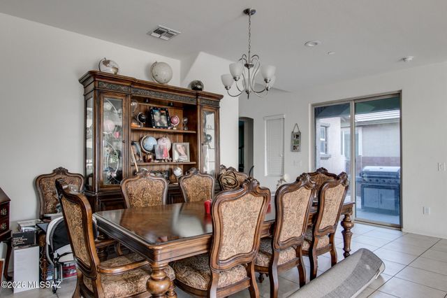 3427 W Tail Feather Drive, Marana, AZ 85658