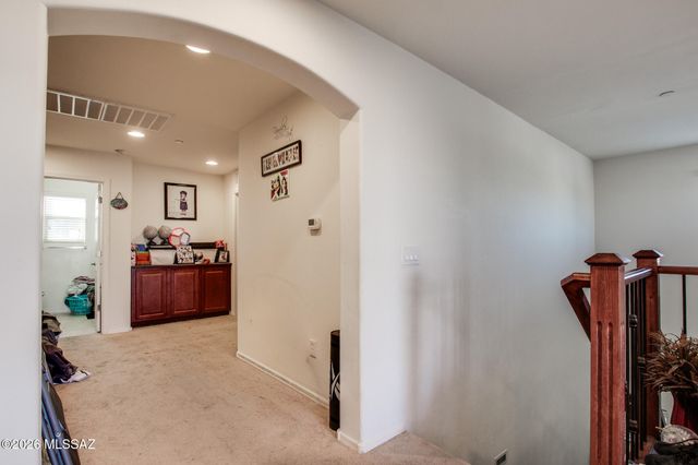 3427 W Tail Feather Drive, Marana, AZ 85658