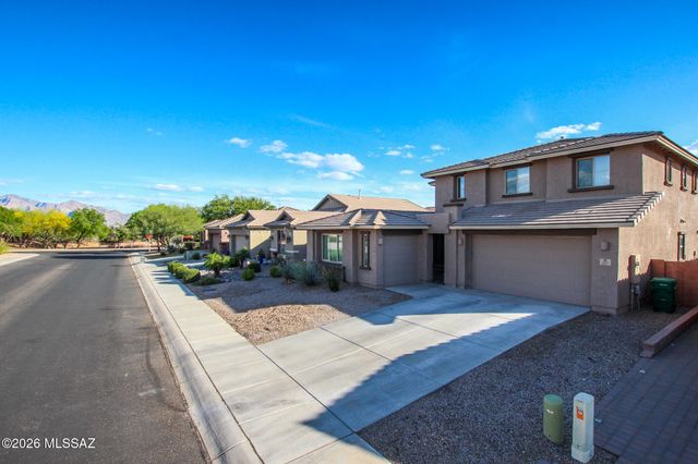 3427 W Tail Feather Drive, Marana, AZ 85658