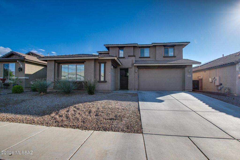 3427 W Tail Feather Drive, Marana, AZ 85658