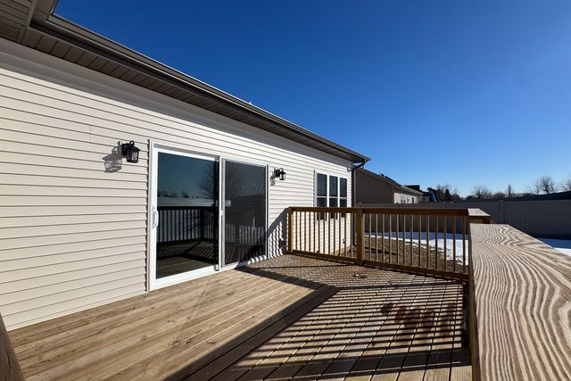 550 Cross Plains Road, Rockford, IL 61107