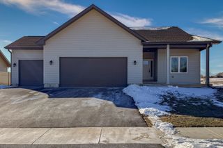 550 Cross Plains Road, Rockford, IL 61107