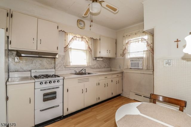 1107 River Rd, Piscataway Twp., NJ 08854