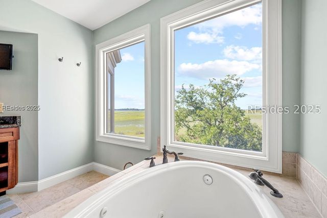 45 Oyster Landing Lane, Hilton Head Island, SC 29928