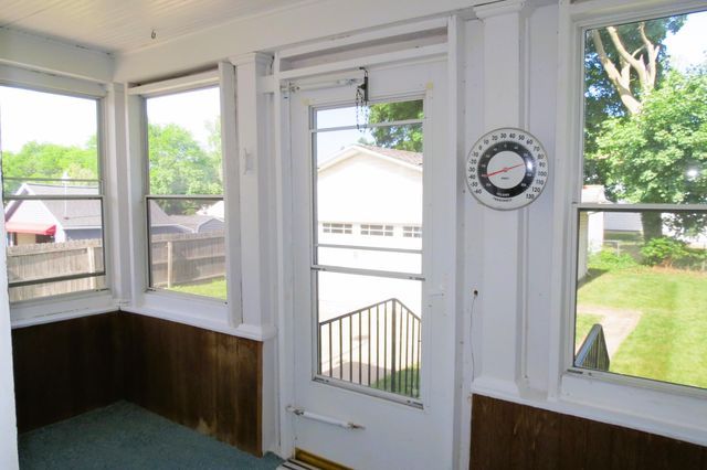 743 Ellery Avenue, Jackson City, MI 49202