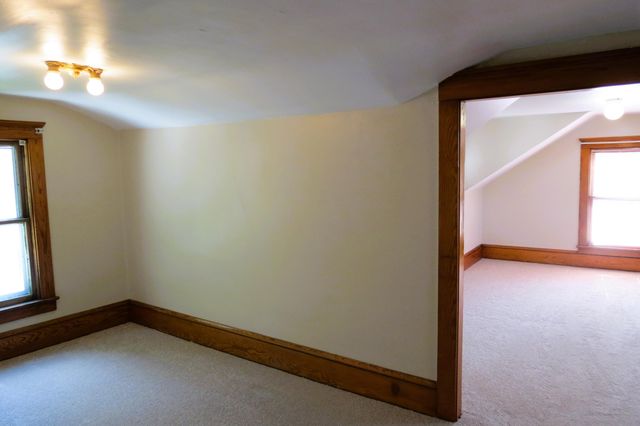 743 Ellery Avenue, Jackson City, MI 49202