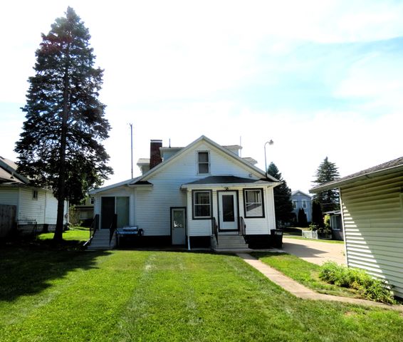 743 Ellery Avenue, Jackson City, MI 49202