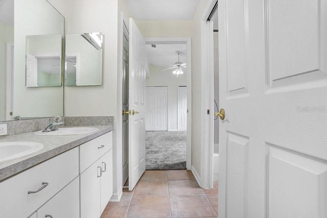 10227 QUAILS LANDING AVENUE, Tampa, FL 33647