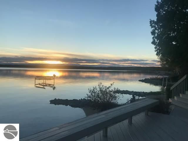 1137 Crystal Drive, Frankfort, MI 49635