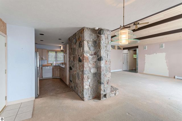 1137 Crystal Drive, Frankfort, MI 49635