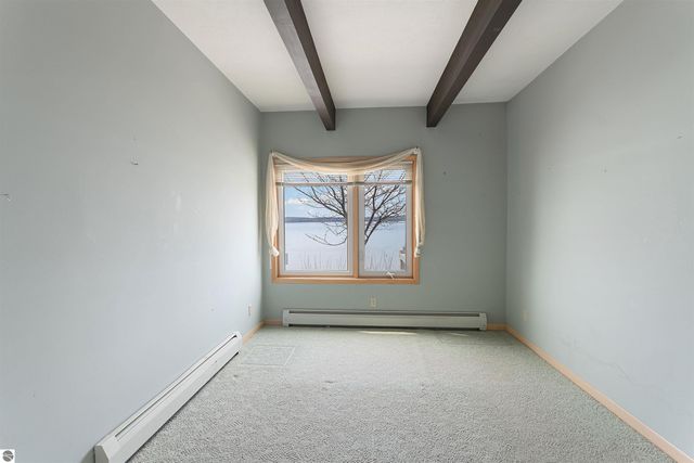 1137 Crystal Drive, Frankfort, MI 49635