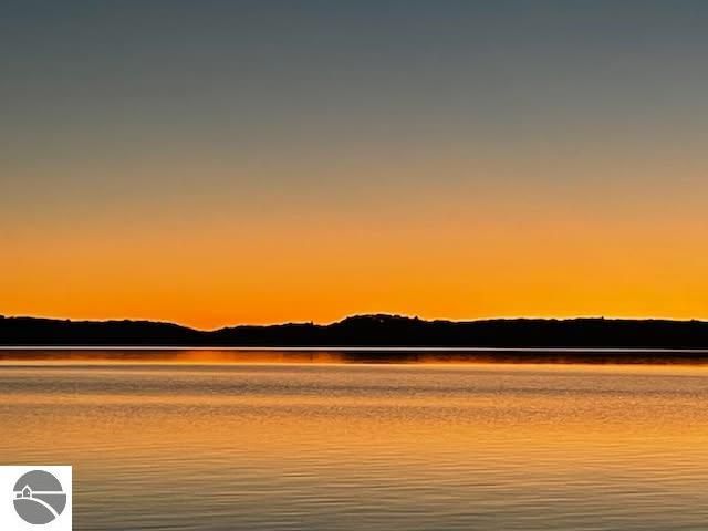 1137 Crystal Drive, Frankfort, MI 49635