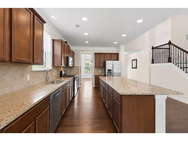 6220 Carleen Court, Cumming, GA 30040