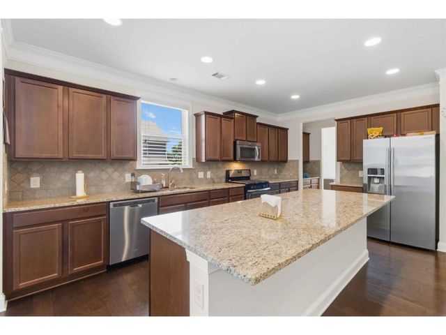 6220 Carleen Court, Cumming, GA 30040