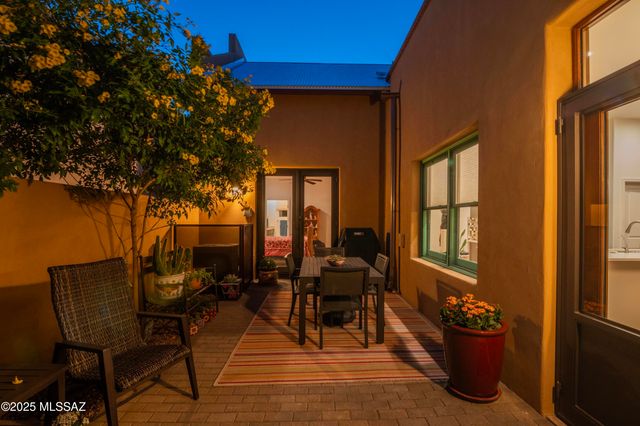 448 S Meyer Avenue, Tucson, AZ 85701