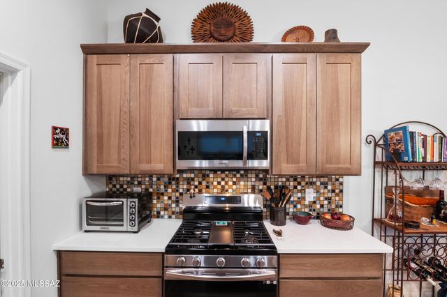 448 S Meyer Avenue, Tucson, AZ 85701