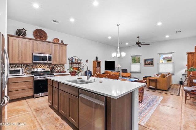 448 S Meyer Avenue, Tucson, AZ 85701