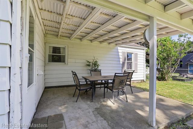 1417 Wisconsin Avenue, Marysville, MI 48040