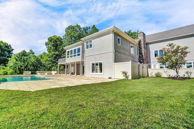 10947 Bottom Creek RD, Bent Mountain, VA 24059