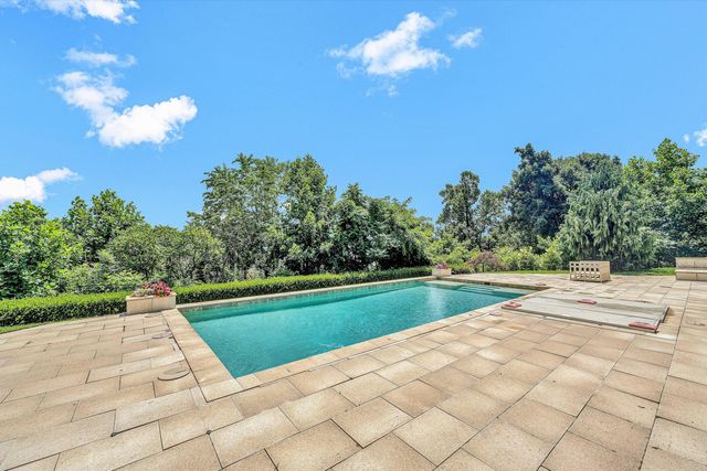 10947 Bottom Creek RD, Bent Mountain, VA 24059