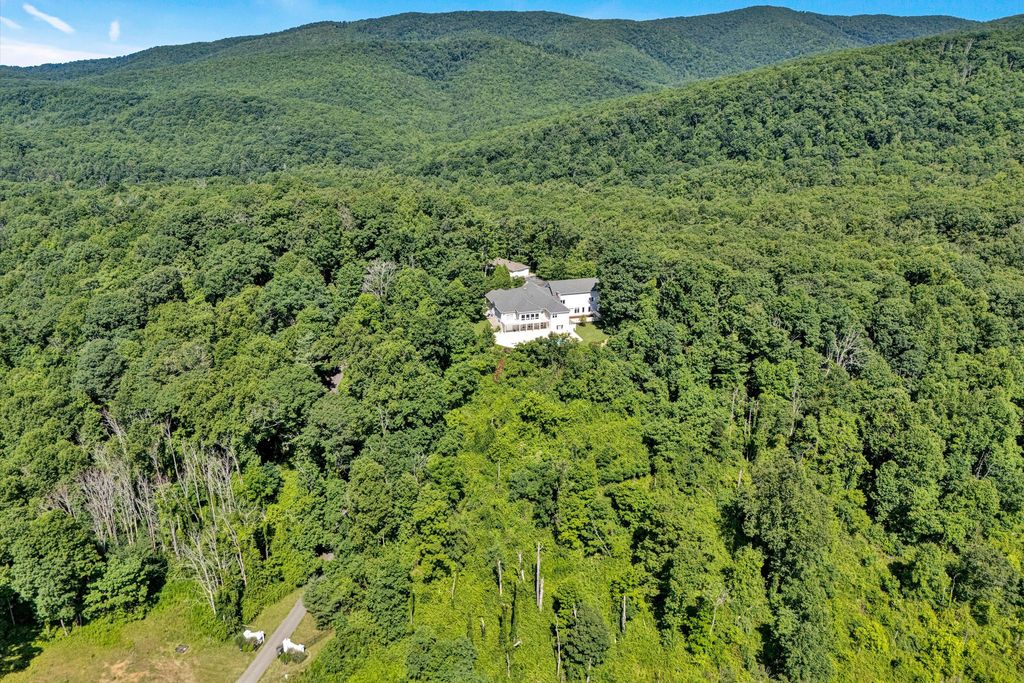 10947 Bottom Creek RD, Bent Mountain, VA 24059
