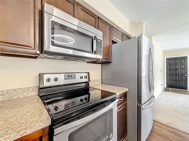 3820 SE 33RD AVENUE, Ocala, FL 34480