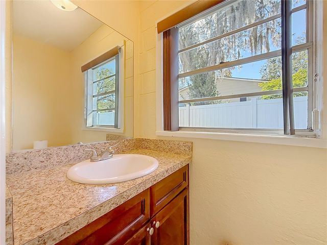 3820 SE 33RD AVENUE, Ocala, FL 34480