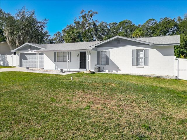 3820 SE 33RD AVENUE, Ocala, FL 34480