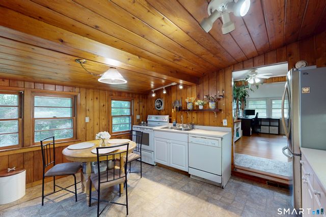 150 Route 39 South, Sherman, CT 06784