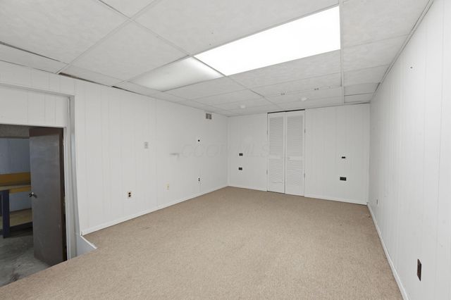 6109 Cherry Hill Drive, Columbus, OH 43213