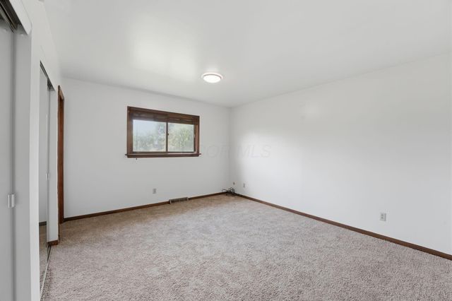 6109 Cherry Hill Drive, Columbus, OH 43213