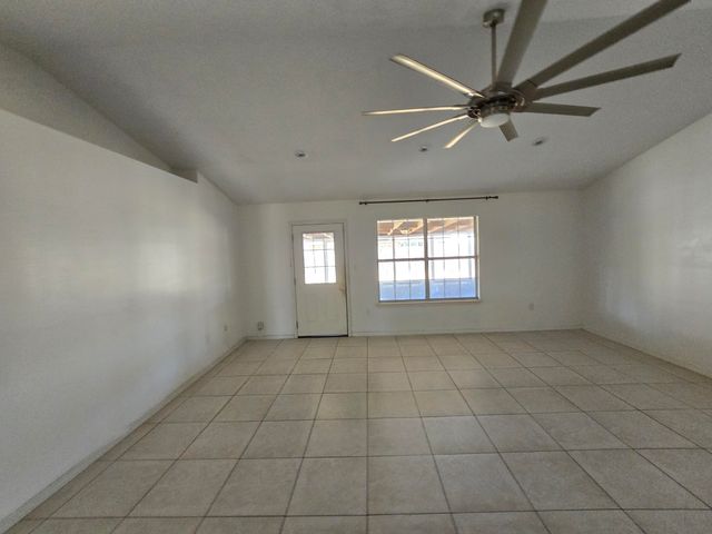 2129 Ainsdale Court, Navarre, FL 32566