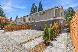 10704 Linden Avenue N, Seattle, WA 98133