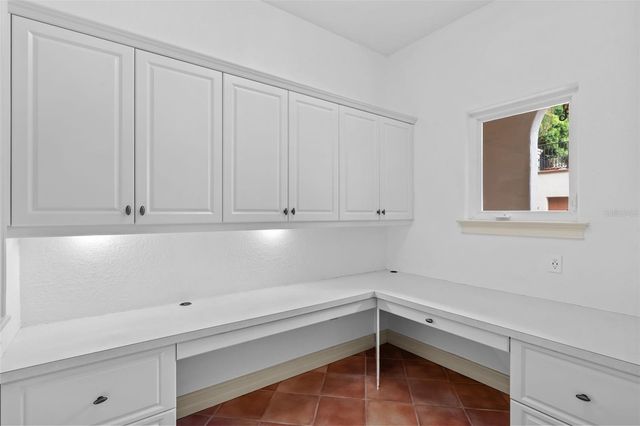 4803 W WOODMERE ROAD, Tampa, FL 33609