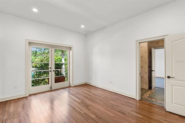 4803 W WOODMERE ROAD, Tampa, FL 33609