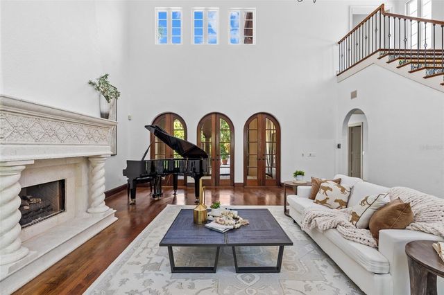 4803 W WOODMERE ROAD, Tampa, FL 33609