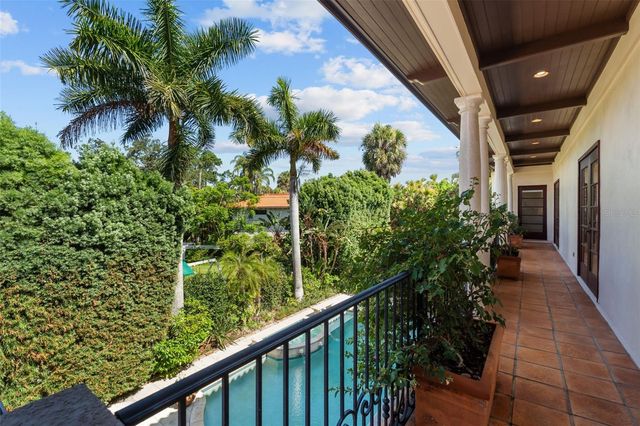 4803 W WOODMERE ROAD, Tampa, FL 33609