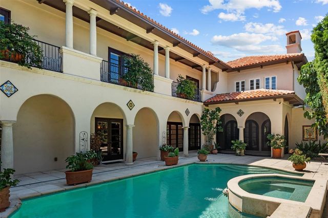 4803 W WOODMERE ROAD, Tampa, FL 33609