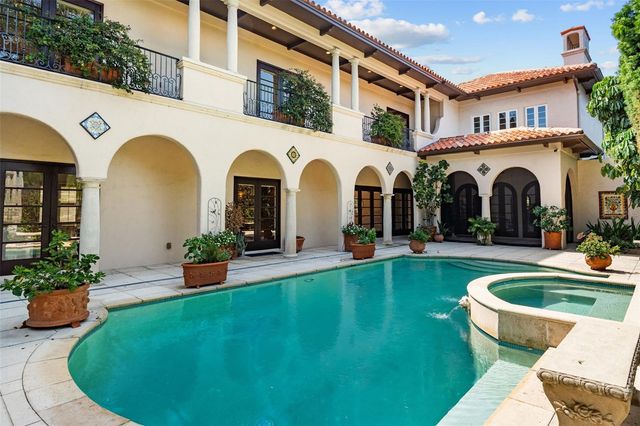 4803 W WOODMERE ROAD, Tampa, FL 33609