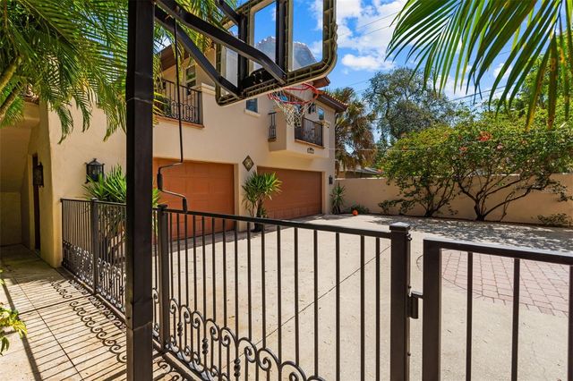 4803 W WOODMERE ROAD, Tampa, FL 33609